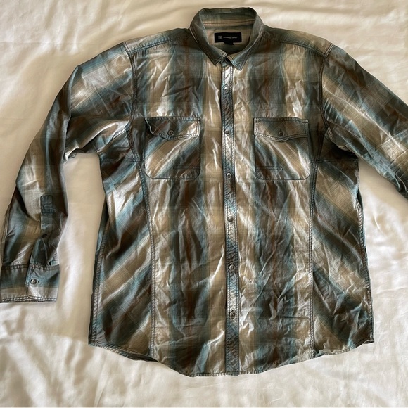 INC International Concepts Grey and Green Plaid Long Sleeve Collared Shirt - Picture 3 of 5